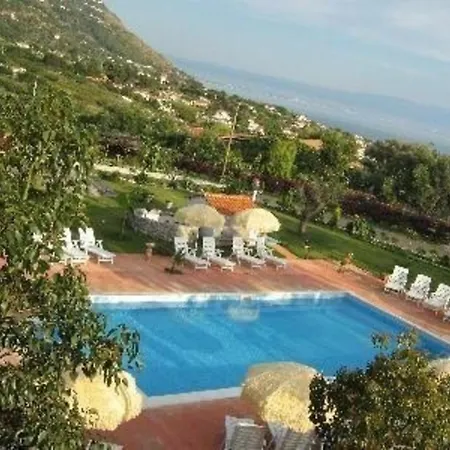 Ferienhaus Ferienhaus Fuer 5 Personen Ca 55 Qm In Di Ricadi, Kalabrien Provinz Vibo Valentia - B57320 Santa Maria (Vibo Valentia)